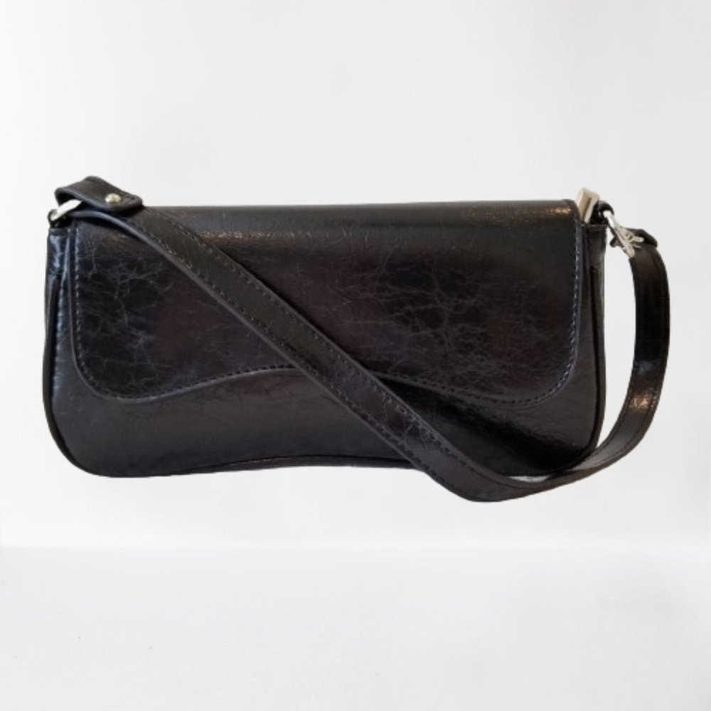 NEW! Faux Leather Handbag Purse w/Snap Closure & Detachable Strap